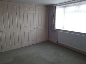 Bedroom- click for photo gallery